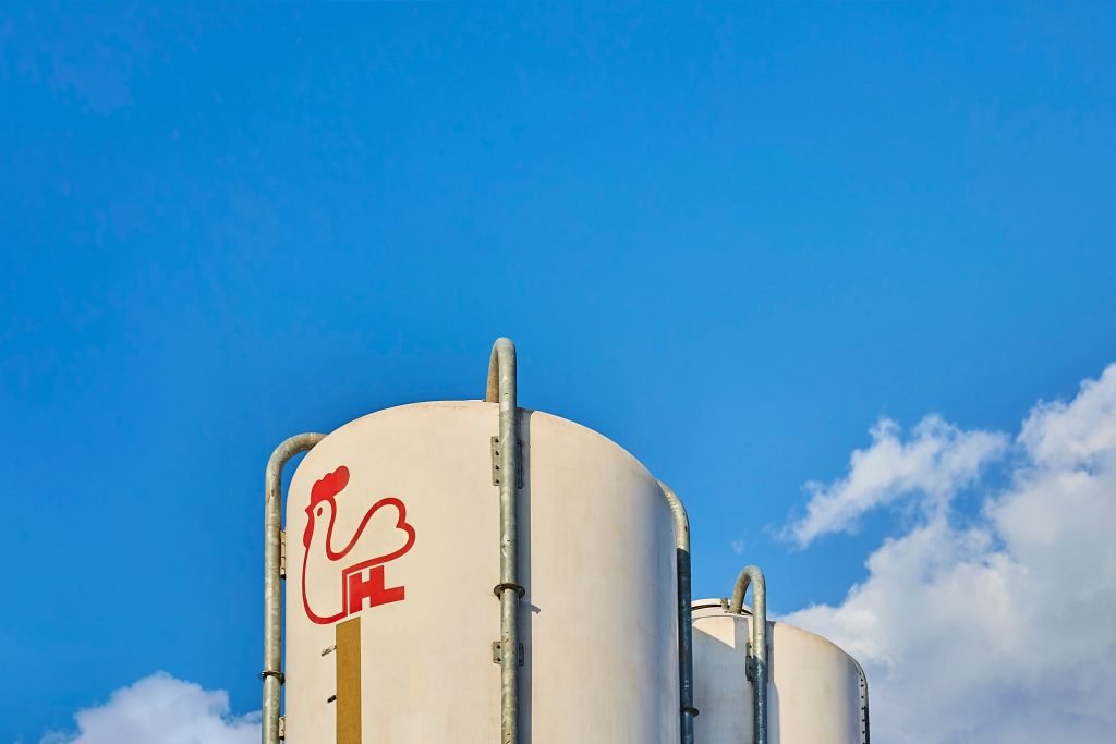 hl jalin indah layer farm 8117 090424 1024x683